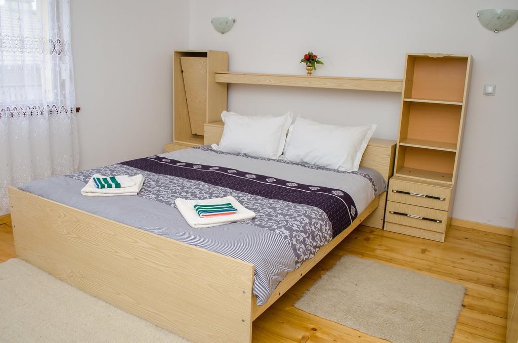 ספרבה בניה Guest House Joji חדר תמונה