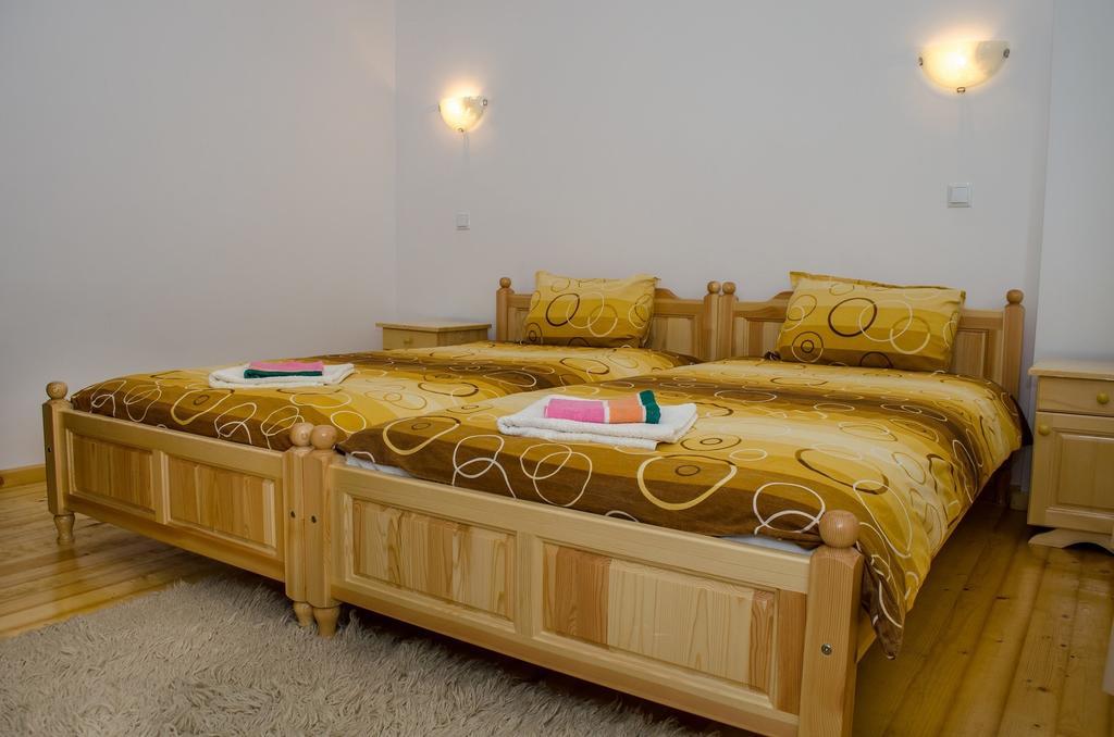ספרבה בניה Guest House Joji חדר תמונה